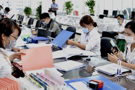 Kịp thời bố trí kinh phí chi trả chế độ cho cán bộ, công chức, viên chức khi sắp xếp tổ chức bộ máy