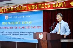 Chủ tịch Hội Luật gia Việt Nam đối thoại với đoàn viên thanh niên