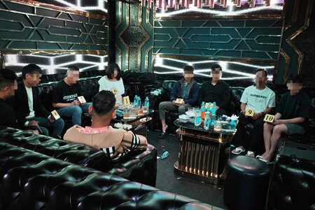 Đột kích quán bar ở Lâm Đồng, phát hiện 16 người dương tính ma túy