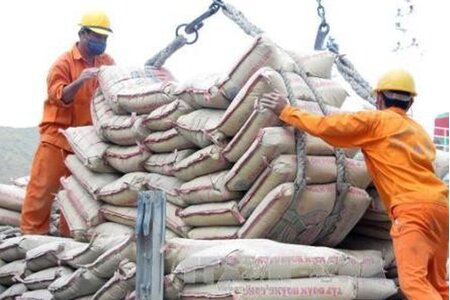 Giảm thuế xuất khẩu clanhke xi măng xuống 5%