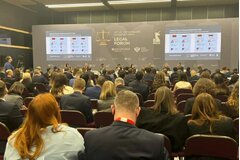 Hội Luật gia Việt Nam tham dự Diễn đàn pháp lý quốc tế Saint Petersburg lần thứ XIII