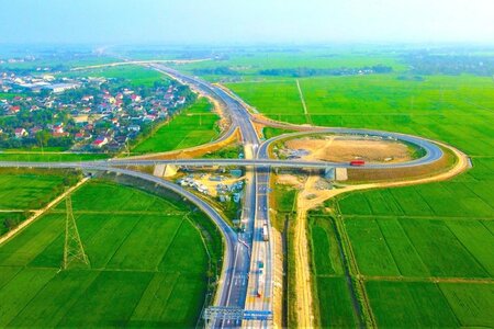 Bộ Xây dựng ra công điện hỏa tốc về phân cấp, phân quyền tối thiểu 50% nhiệm vụ