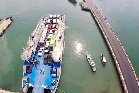 Đề xuất bãi bỏ thủ tục cấp phép phương tiện thủy nội địa vào, rời cảng từ 1/1/2026