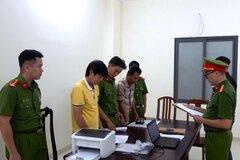Bắt tạm giam 2 cựu huấn luyện viên bóng đá 'ăn chặn' tiền của cầu thủ