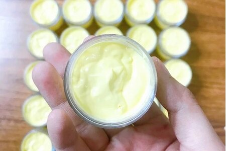Xử lý nghiêm mỹ phẩm tự chế, mỹ phẩm nhà làm vi phạm