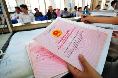 Theo quy định mới nhất, đất ở bao nhiêu năm thì được cấp sổ đỏ?