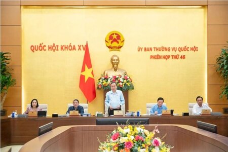 Ủy ban Thường vụ Quốc hội xem xét đề án sáp nhập tỉnh, thông qua nguyên tắc sắp xếp cấp xã