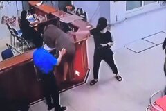 Tạm giữ đối tượng hành hung nữ điều dưỡng tại bệnh viện ở Nghệ An