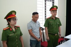 Khởi tố, bắt tạm giam đối tượng buôn bán hơn 2 tấn hàng cấm