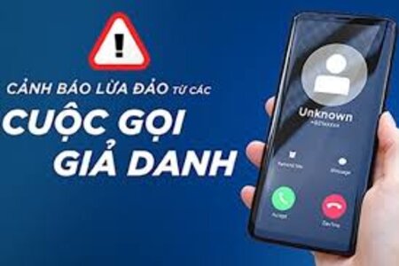 Người phụ nữ mất hơn 500 triệu đồng vì tin nhắn giả danh con gái