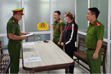 Khởi tố nữ giám đốc sản xuất, buôn bán mỹ phẩm giả ở Đà Nẵng