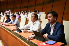 Quốc hội chốt nội dung giám sát 2026: Từ đường sắt tốc độ cao đến chống lãng phí