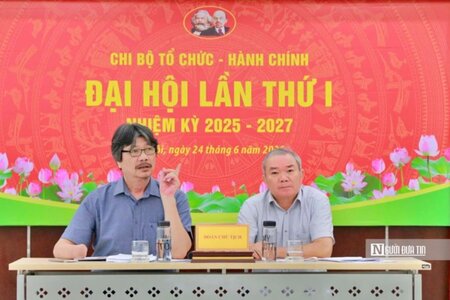 Đại hội Chi bộ Tổ chức - Hành chính: Phải là Chi bộ tiên phong nhất
