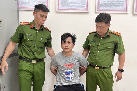 Khởi tố đối tượng đâm trọng thương cán bộ bảo vệ ANTT tại cơ sở