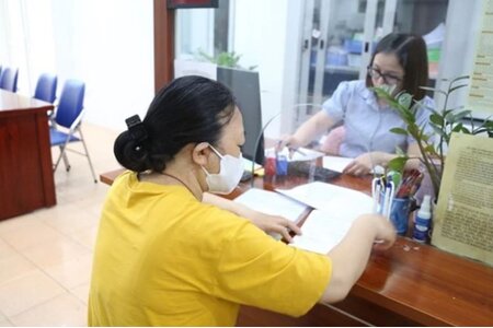 Chính thức bãi bỏ quy định về tiền lương công chức cấp xã tại Nghị định 33/2023/NĐ-CP