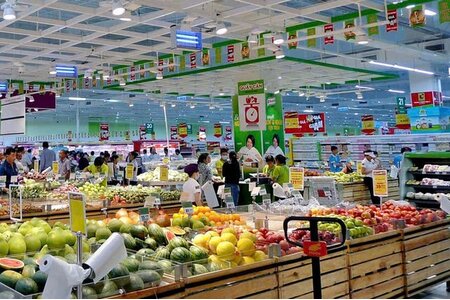 Xử lý nghiêm hành vi lợi dụng mưa bão để đầu cơ, găm hàng, tăng giá bất hợp lý