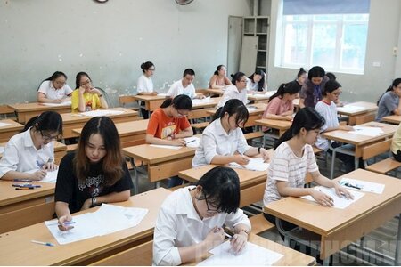Bảo lưu điểm thi tốt nghiệp THPT 2025 cần đáp ứng những điều kiện gì?
