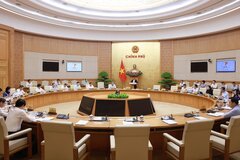Quá trình xây dựng luật phải lắng nghe ý kiến chuyên gia, người dân