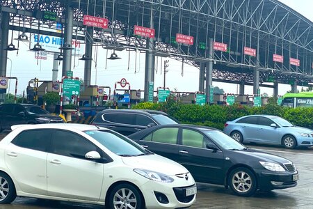 Khẩn trương chuyển đổi tài khoản thu phí sang tài khoản giao thông trước 1/10/2025