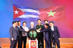 Chuyện Cuba