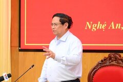 Thủ tướng Chính phủ Phạm Minh Chính nhấn mạnh phải đặt tính mạng người dân lên trên hết