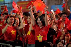 Tặng 100.000 đồng/người cho toàn dân dịp Quốc khánh 2/9