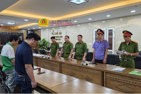 Triệt phá đường dây sản xuất, tiêu thụ hàng chục ngàn hũ yến chưng giả