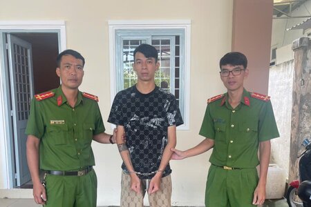 Bắt đối tượng đâm tài xế xe ôm, cướp tài sản