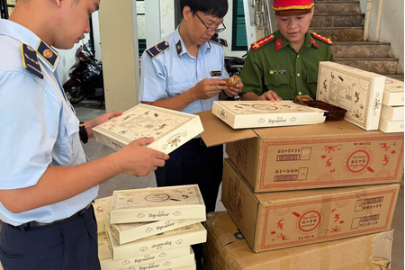 Hà Nội: Phát hiện vụ buôn bán bánh trung thu không rõ nguồn gốc