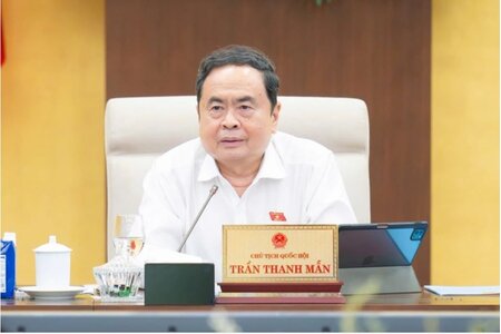 Hạn chế trình Quốc hội các dự án luật, nghị quyết theo trình tự, thủ tục rút gọn