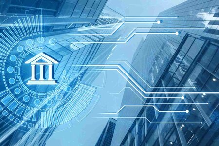 Hồ sơ đề nghị chấp thuận chuyển đổi hình thức pháp lý của tổ chức tín dụng có thể nộp trực tuyến