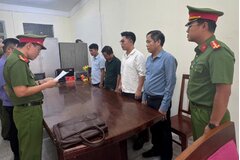 Khởi tố 4 đối tượng thông đồng nâng giá quyền khai thác khoáng sản cao hơn 306 lần