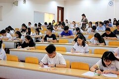 Đề xuất quy định tổ chức thi đánh giá năng lực ngoại ngữ và tiếng Việt