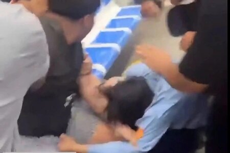 Khởi tố đối tượng hành hung bảo vệ trên tàu Metro số 1