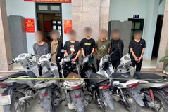 Bắt nhóm đối tượng gây ra hàng loạt vụ trộm xe máy ở Hà Nội