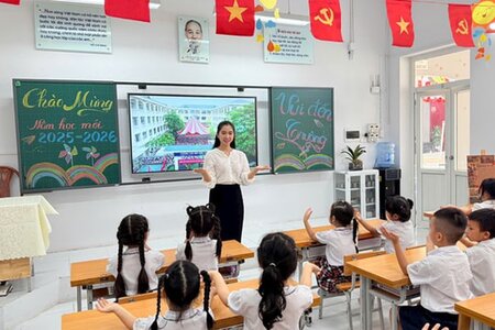 Dự kiến nhiều chính sách đặc thù về tiền lương, chế độ phụ cấp đối với nhà giáo