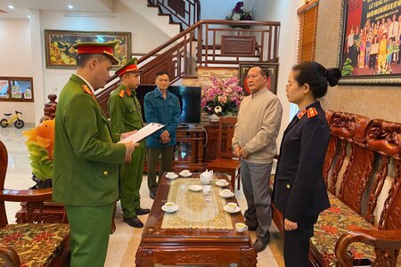 Khởi tố, bắt tạm giam Giám đốc công ty Trung Hiếu