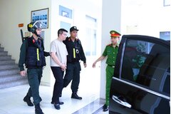 Bắt chồng Đoàn Di Băng cùng 2 bị can khác để điều tra hành vi sản xuất, buôn bán hàng giả