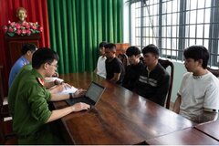 Bắt giữ 8 đối tượng đòi tiền bảo kê ở hội chợ