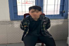 Bắt thiếu niên 15 tuổi đâm trọng thương tài xế xe ôm để cướp xe