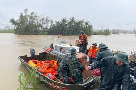 Chính phủ chi thêm 1.100 tỷ đồng cứu trợ 4 tỉnh sau mưa lũ lịch sử