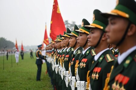 Chế độ tiền thưởng định kỳ hằng năm đối với sĩ quan, quân nhân chuyên nghiệp