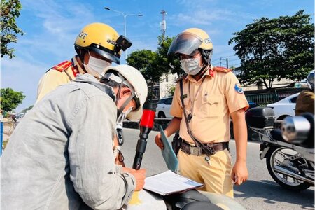 Quy định mới: Cá nhân vi phạm hành chính có thể bị cưỡng chế khấu trừ 30% lương và 50% thu nhập