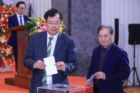 Hội Luật gia Việt Nam quyên góp ủng hộ đồng bào bị thiệt hại do mưa lũ