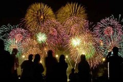 Mua bán trái phép pháo hoa bị phạt bao nhiêu tiền theo quy định mới nhất?