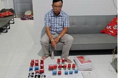 Tạm giữ đối tượng làm giả con dấu, tài liệu của cơ quan, tổ chức