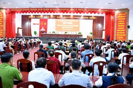 Đề nghị sớm điều chỉnh chế độ tiền lương, phụ cấp, xem xét tăng lương cơ sở; mở rộng chính sách hỗ trợ nhà ở