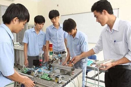 Chế độ phụ cấp nhà giáo trong cơ sở giáo dục nghề nghiệp công lập