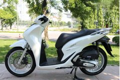 Biến xe vi phạm thành của riêng, 3 cựu CSGT bị truy tố