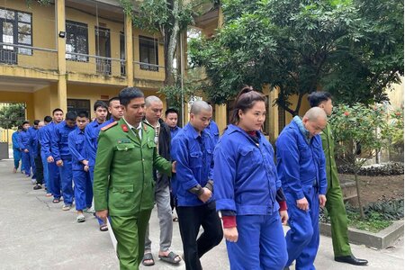 Hưng Yên: Phá đường dây lừa đảo chiếm đoạt tài sản và đánh bạc trực tuyến quy mô 9.300 tỷ đồng